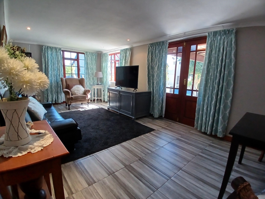 3 Bedroom Property for Sale in Hunters Estate Western Cape